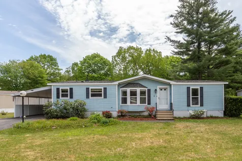 95 Gooseberry Circle Rochester NH 03867