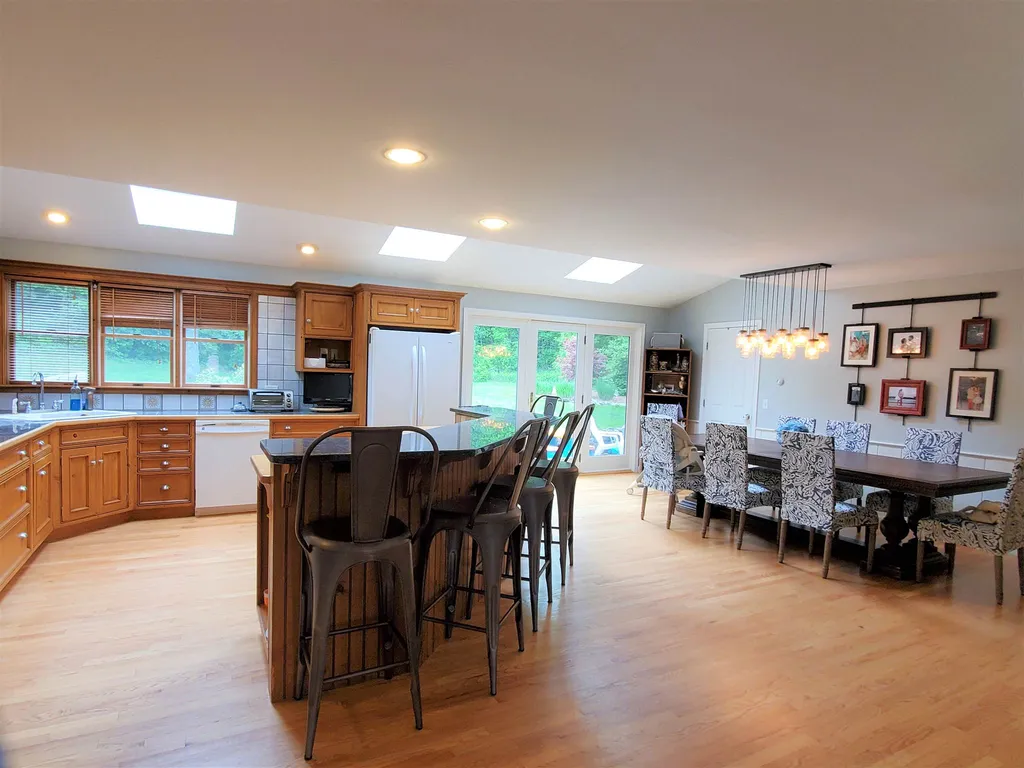 13 Skylark Road Lebanon NH 03766