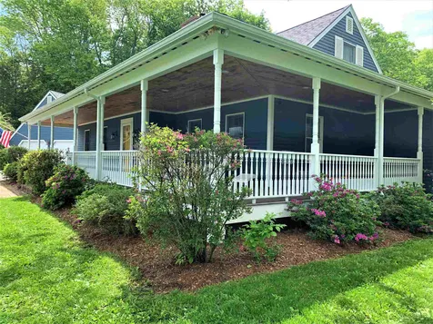 13 Skylark Road Lebanon NH 03766
