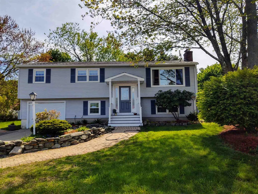 6 Birchwood Road Salem NH 03079
