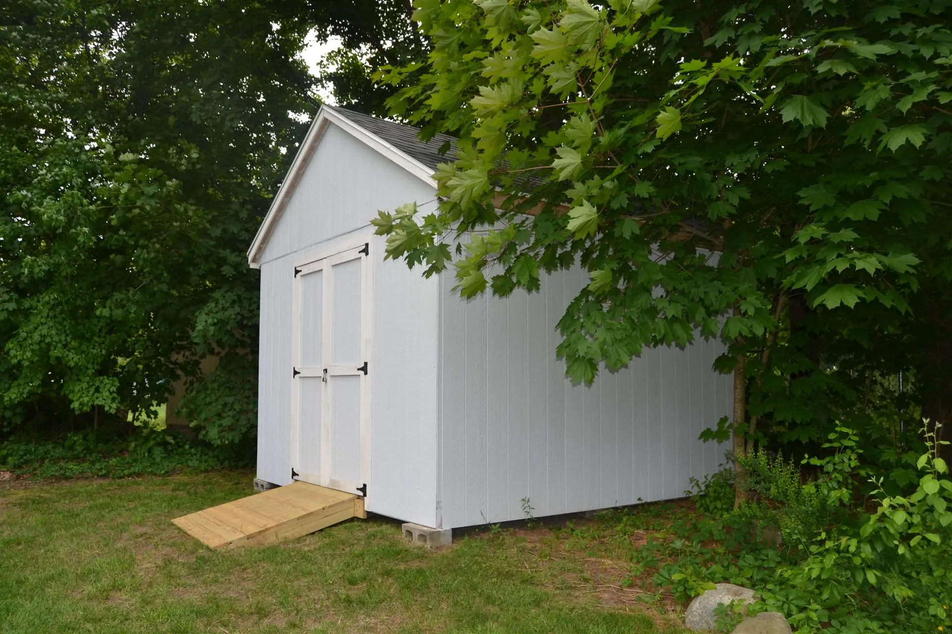 6 Birchwood Road Salem NH 03079