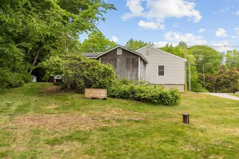 244 Atlantic Avenue North Hampton NH 03862