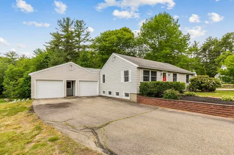 244 Atlantic Avenue North Hampton NH 03862