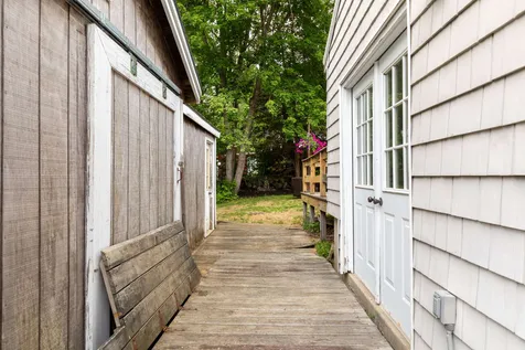 244 Atlantic Avenue North Hampton NH 03862