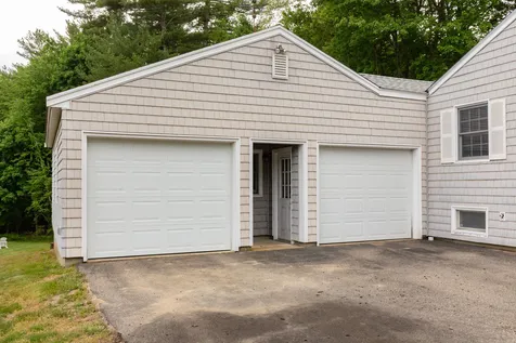 244 Atlantic Avenue North Hampton NH 03862
