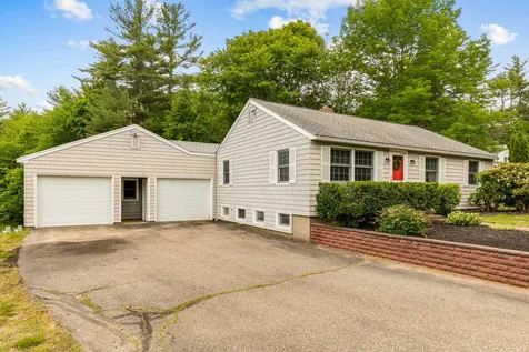 244 Atlantic Avenue North Hampton NH 03862