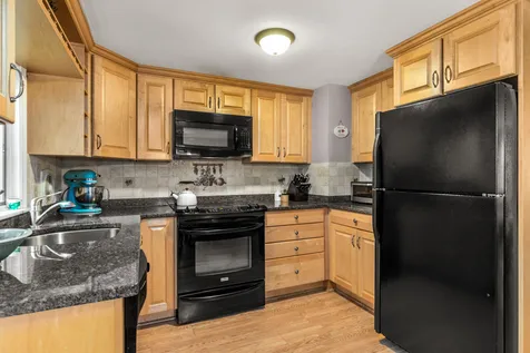 244 Atlantic Avenue North Hampton NH 03862