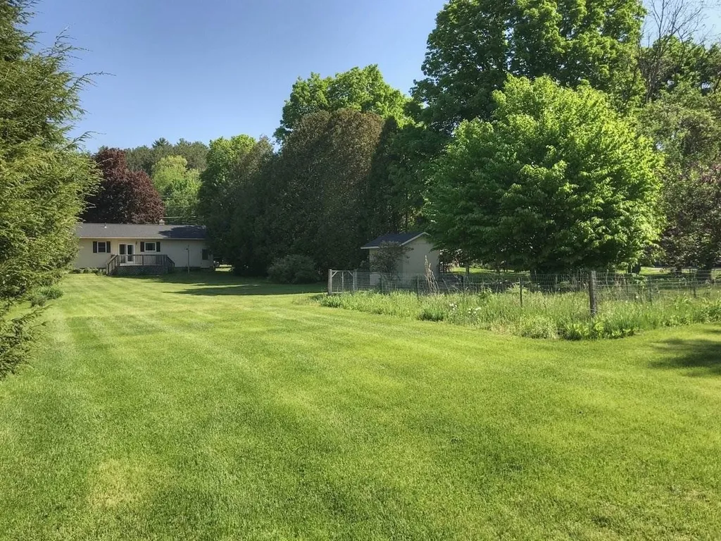 214 River Road Essex VT 05452