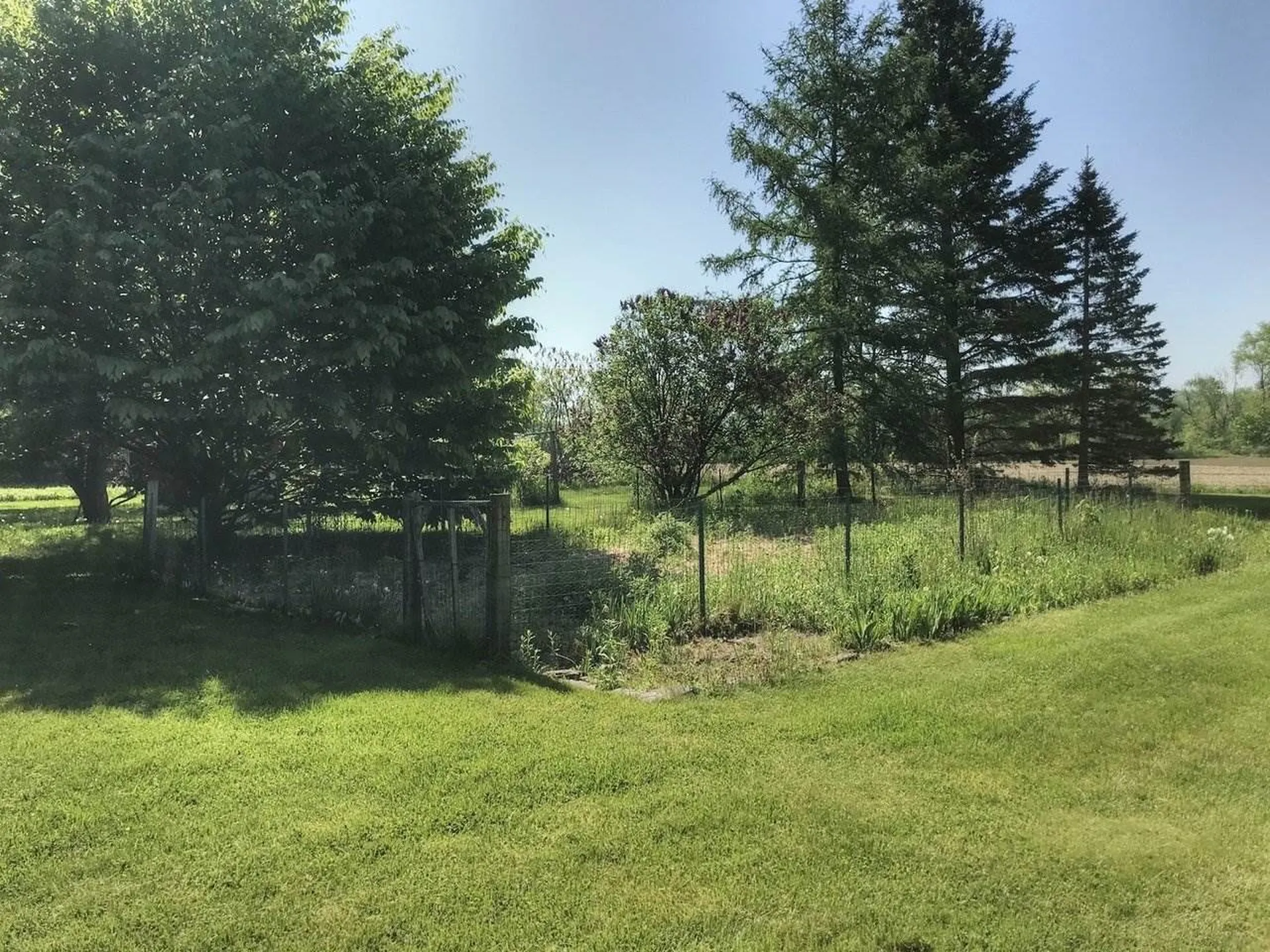 214 River Road Essex VT 05452