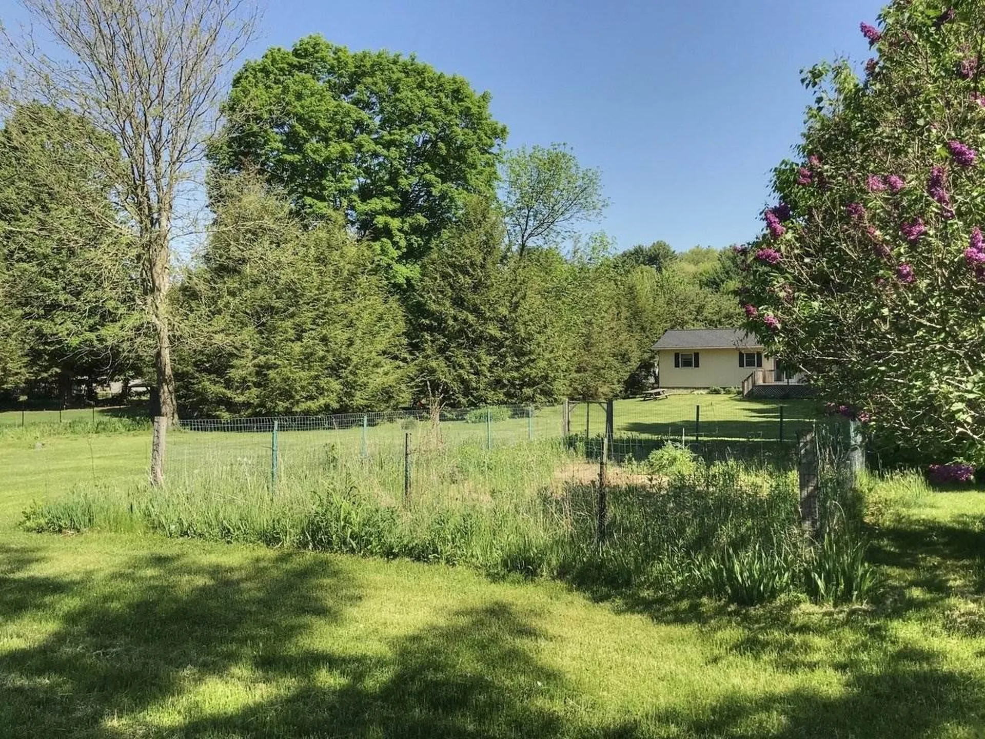 214 River Road Essex VT 05452