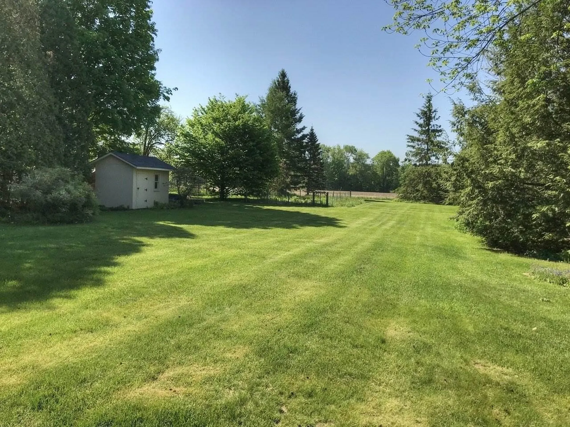 214 River Road Essex VT 05452