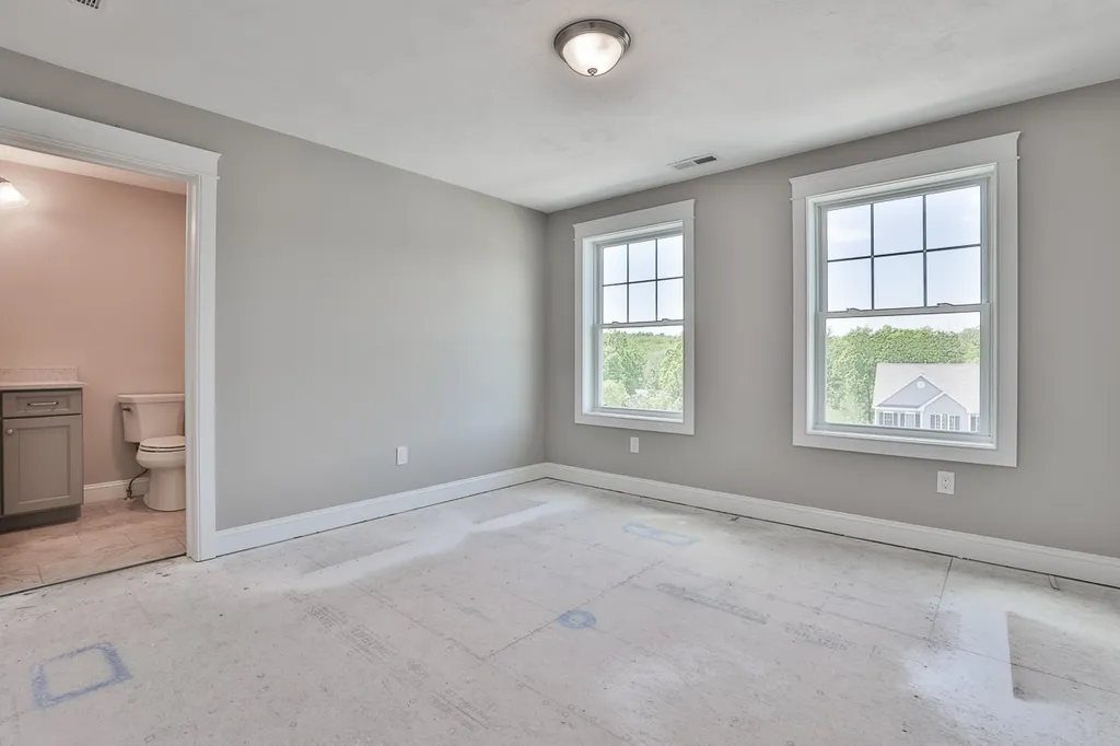 10 Burnham Road Windham NH 03087