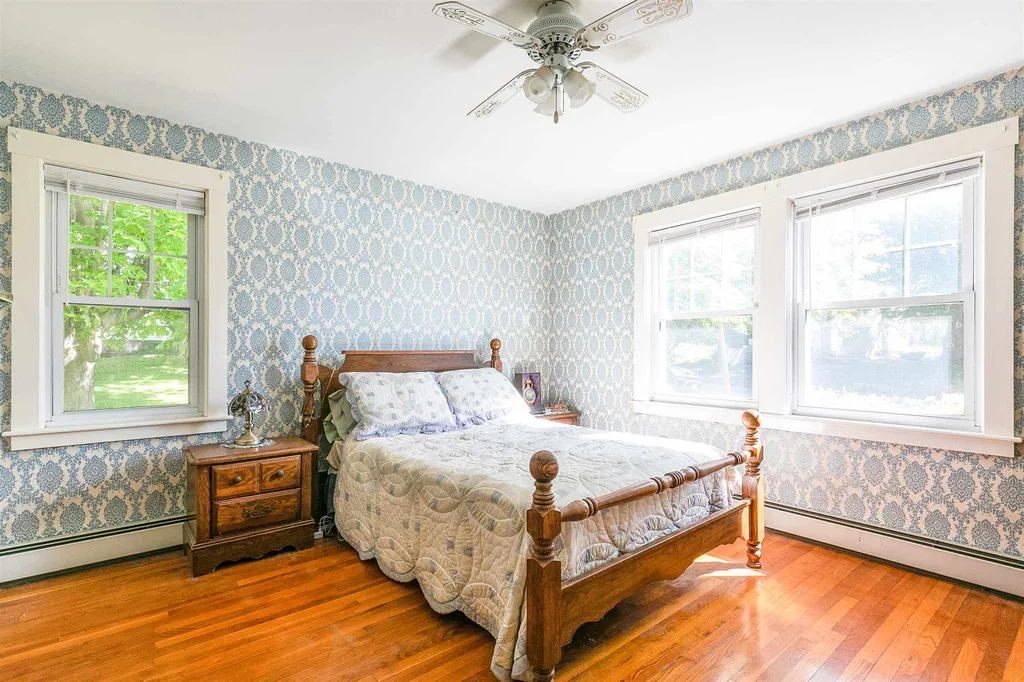 39 Turnpike Street Pembroke NH 03275