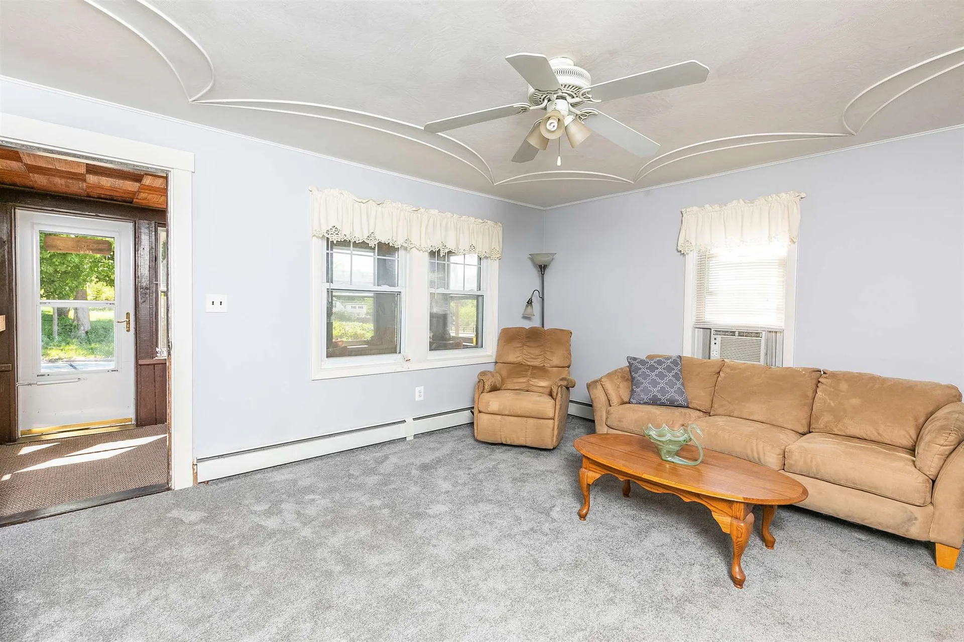 39 Turnpike Street Pembroke NH 03275