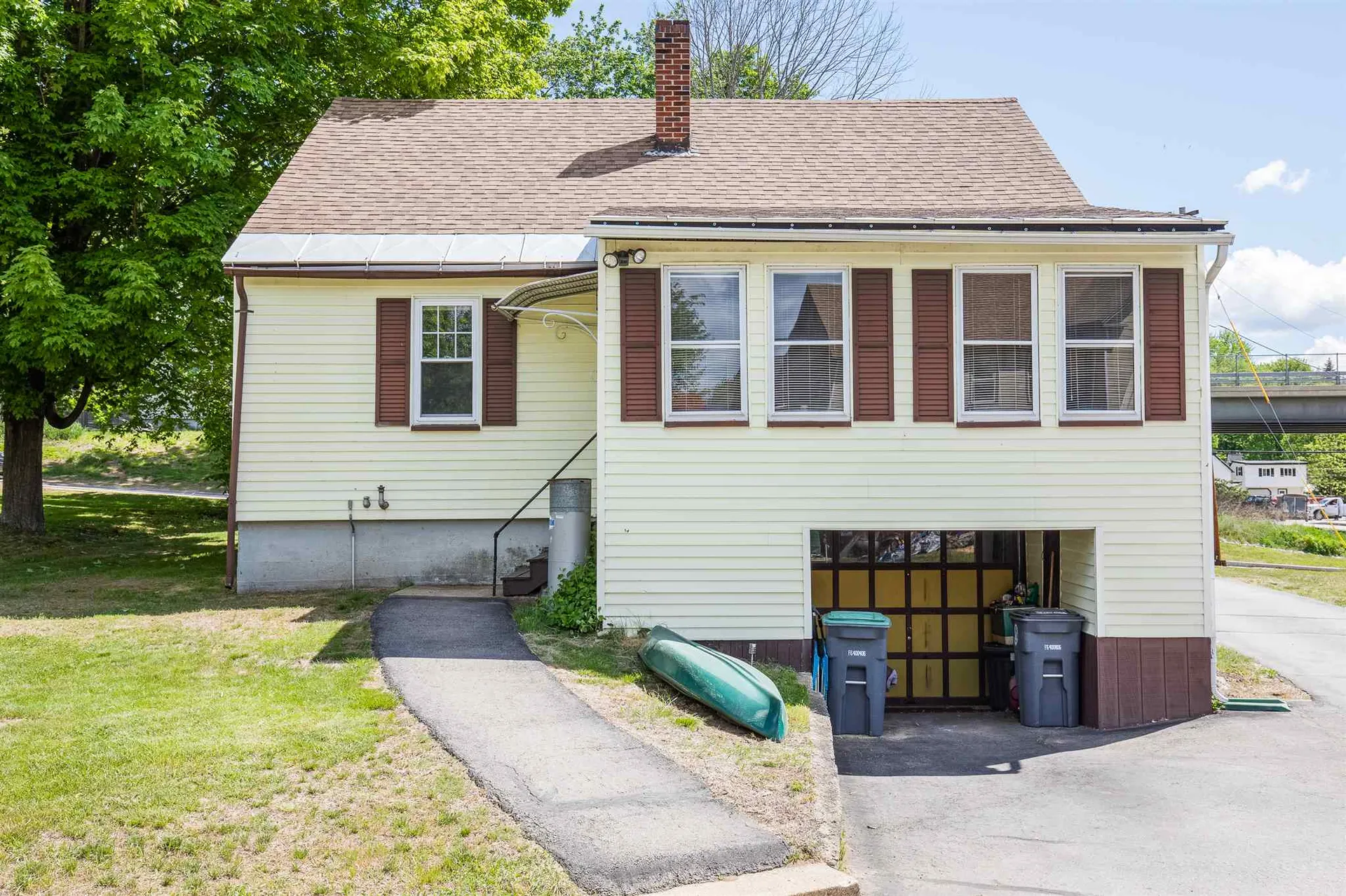 39 Turnpike Street Pembroke NH 03275