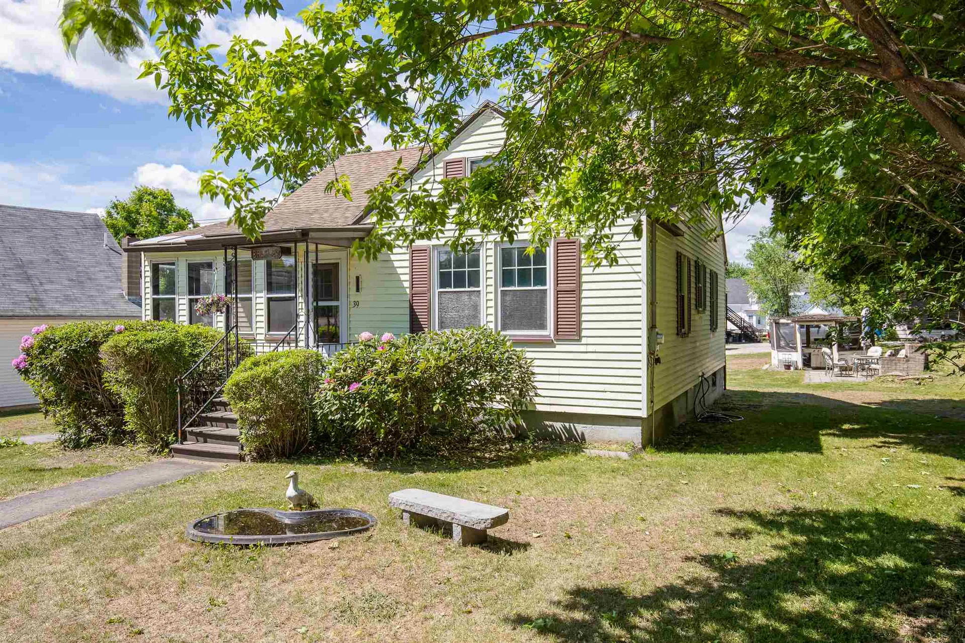 39 Turnpike Street Pembroke NH 03275