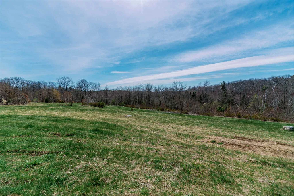 68 Beach Plain Road Danville NH 03819