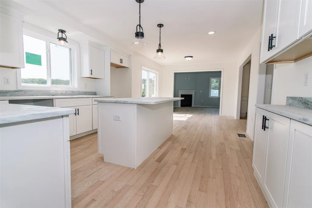68 Beach Plain Road Danville NH 03819