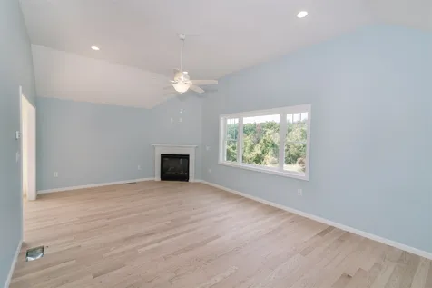 68 Beach Plain Road Danville NH 03819