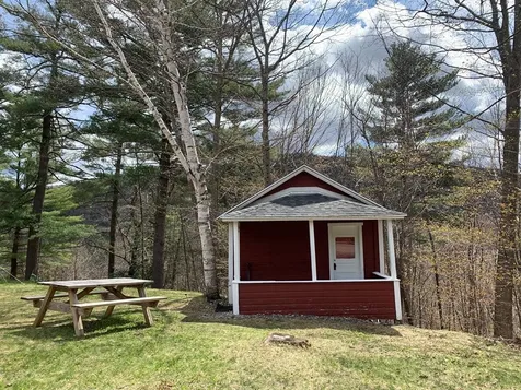 977 Daniel Webster Highway Woodstock NH 03262