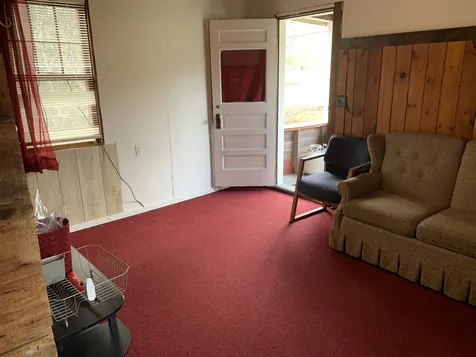 977 Daniel Webster Highway Woodstock NH 03262