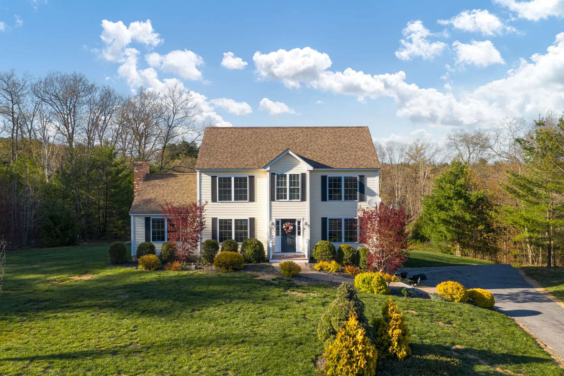 41 Lilac Lane Sandown NH 03873