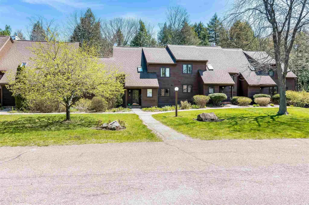 315 Acorn Lane Shelburne VT 05482