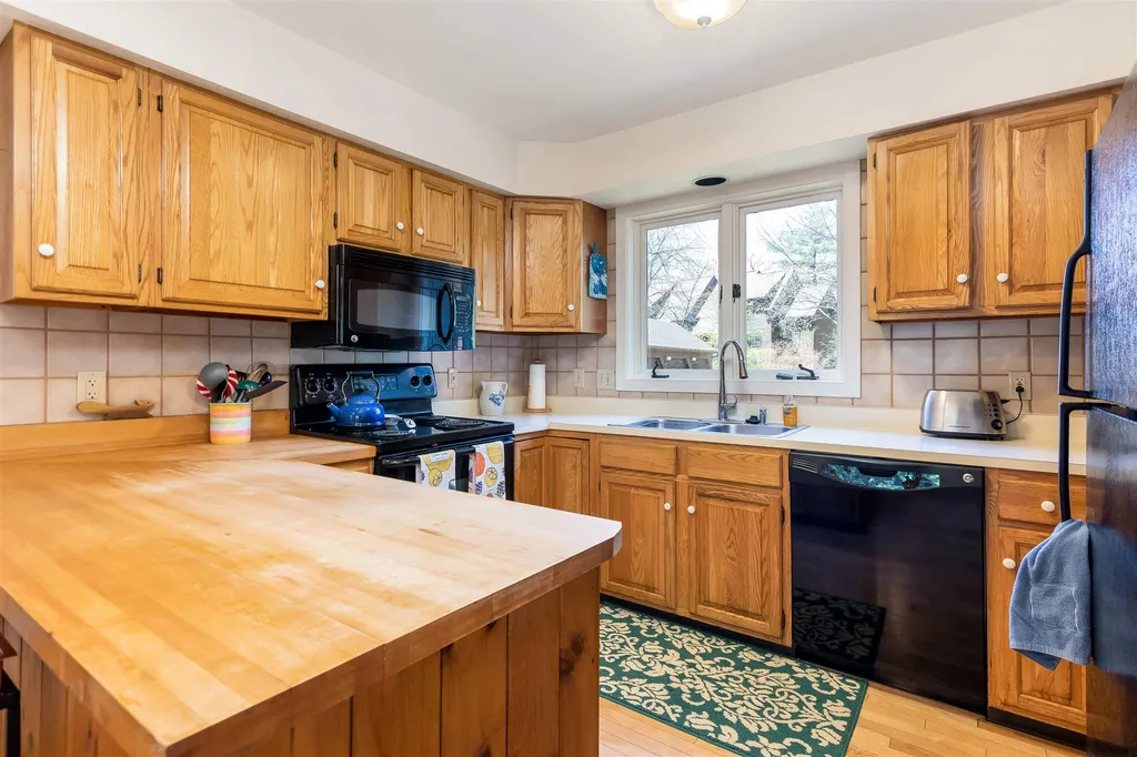 315 Acorn Lane Shelburne VT 05482