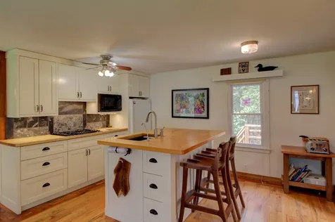 490 Fowler Lane Isle La Motte VT 05463
