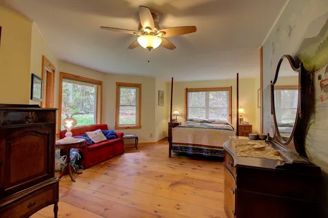 490 Fowler Lane Isle La Motte VT 05463