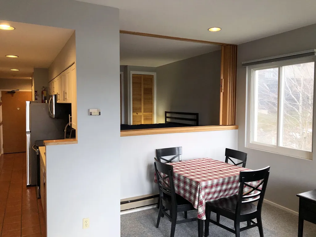401 Village Gate Drive Warren VT 05674