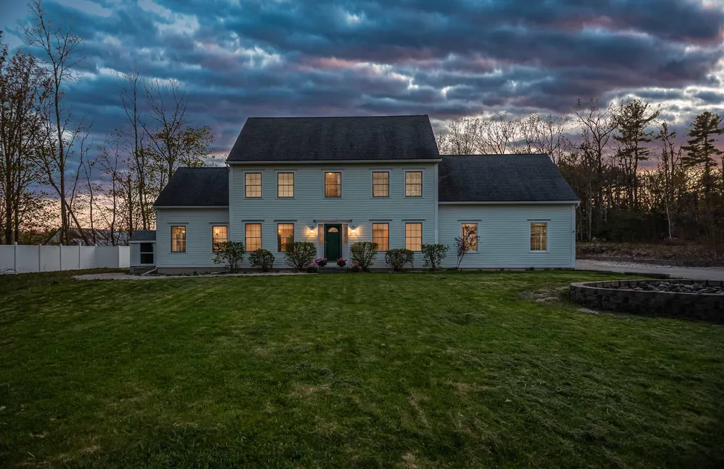 252 Durham Point Road Durham NH 03824