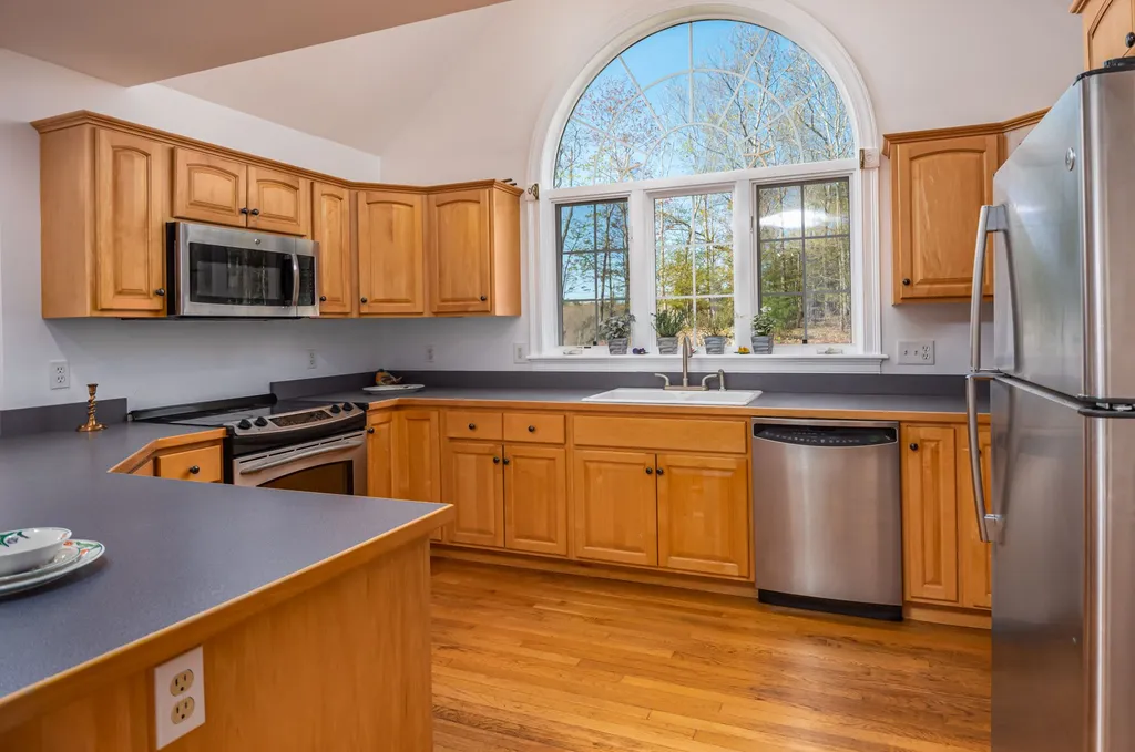 252 Durham Point Road Durham NH 03824