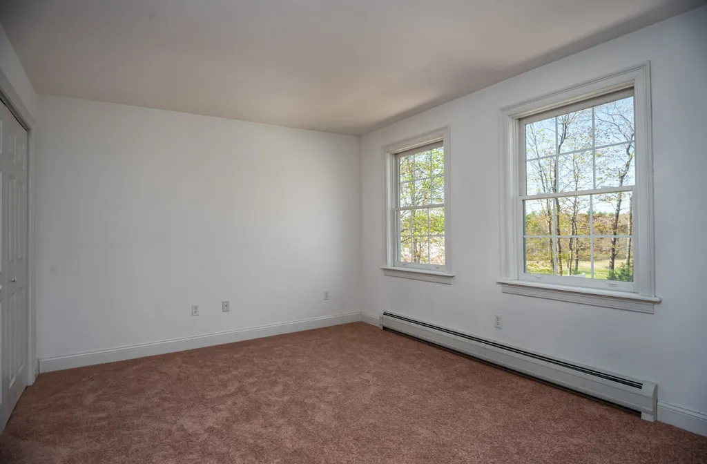 252 Durham Point Road Durham NH 03824