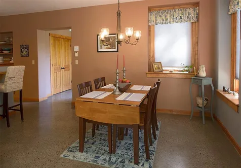 85 Sharkyville Road Waterbury VT 05676