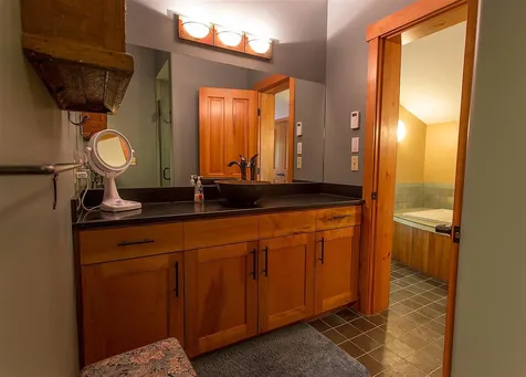 85 Sharkyville Road Waterbury VT 05676