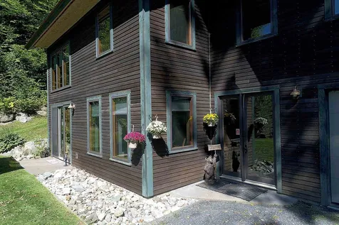 85 Sharkyville Road Waterbury VT 05676