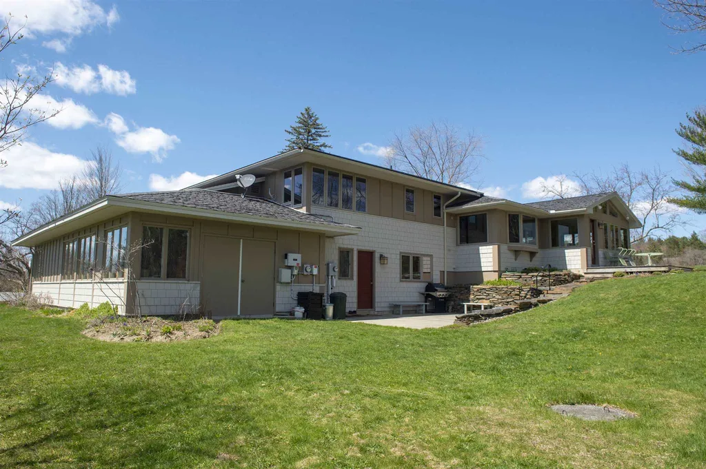 56 Dyer Avenue Montpelier VT 05602