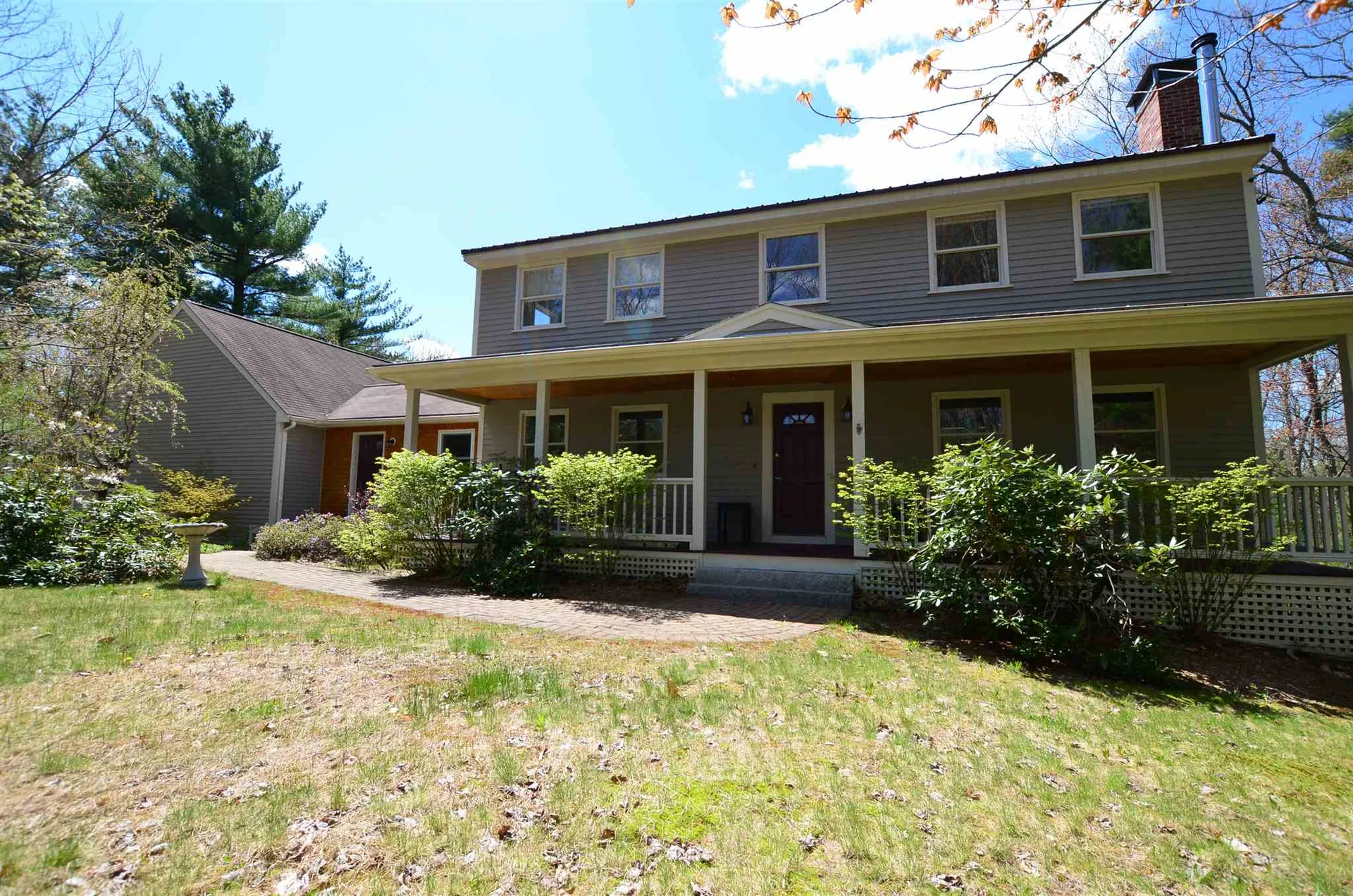 8 Mcdaniels Drive Brookline NH 03033-2497