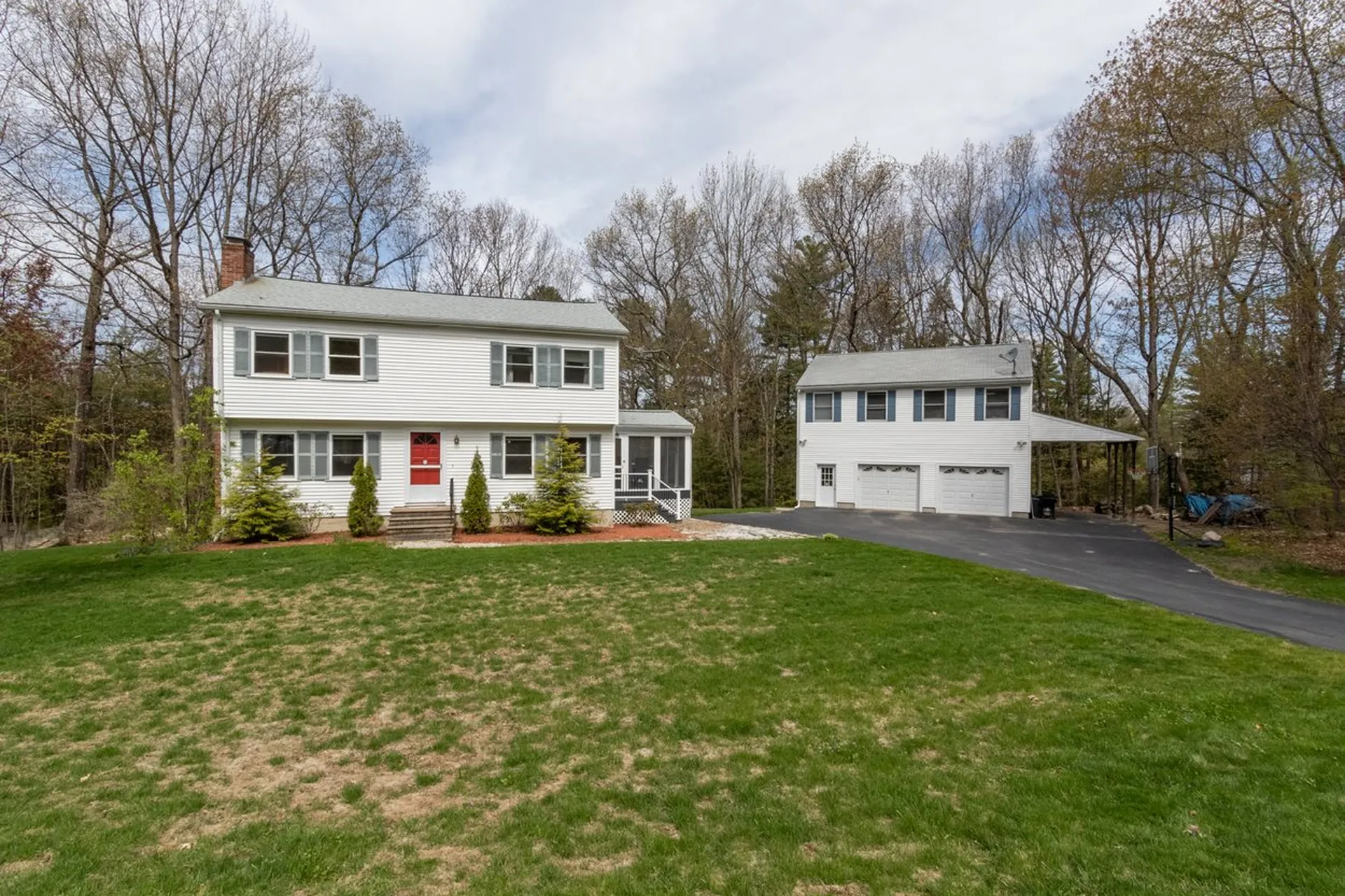 19 Rock Lane Milford NH 03055