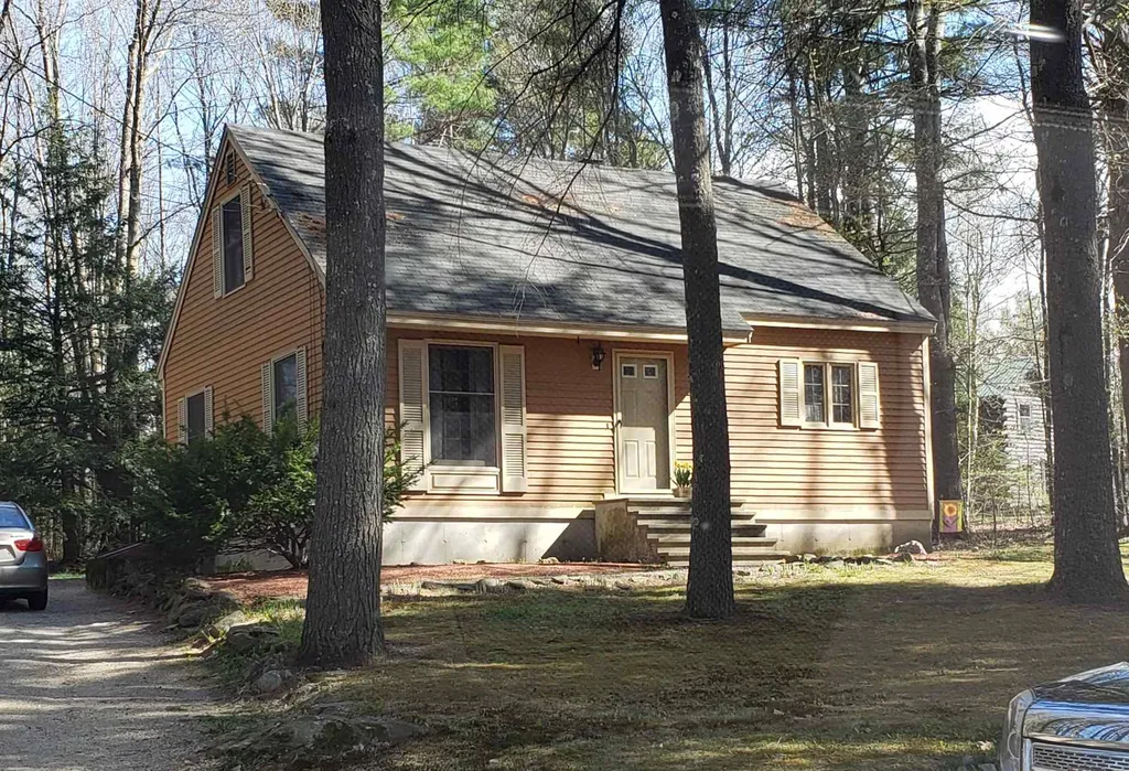 152 Four Rod Road Rochester NH 03867
