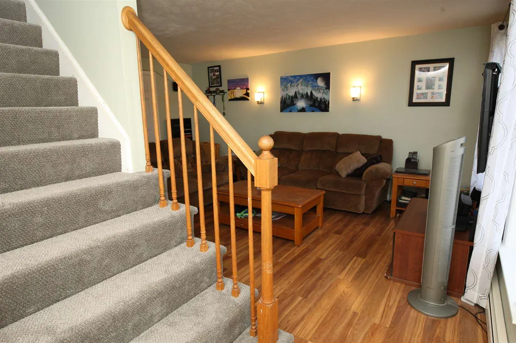 217 Crosbie Street Manchester NH 03104