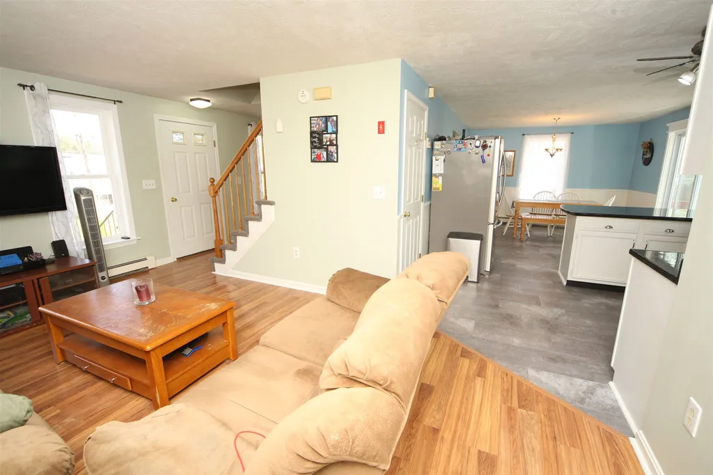 217 Crosbie Street Manchester NH 03104