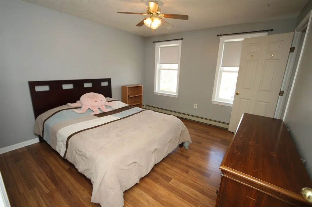217 Crosbie Street Manchester NH 03104