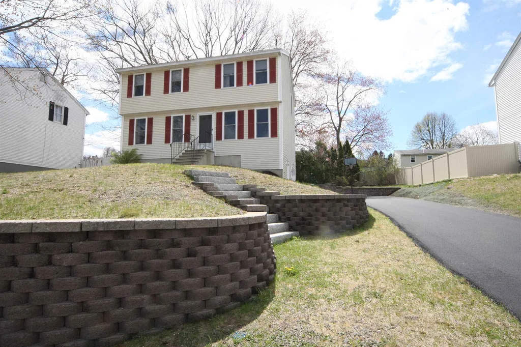 217 Crosbie Street Manchester NH 03104