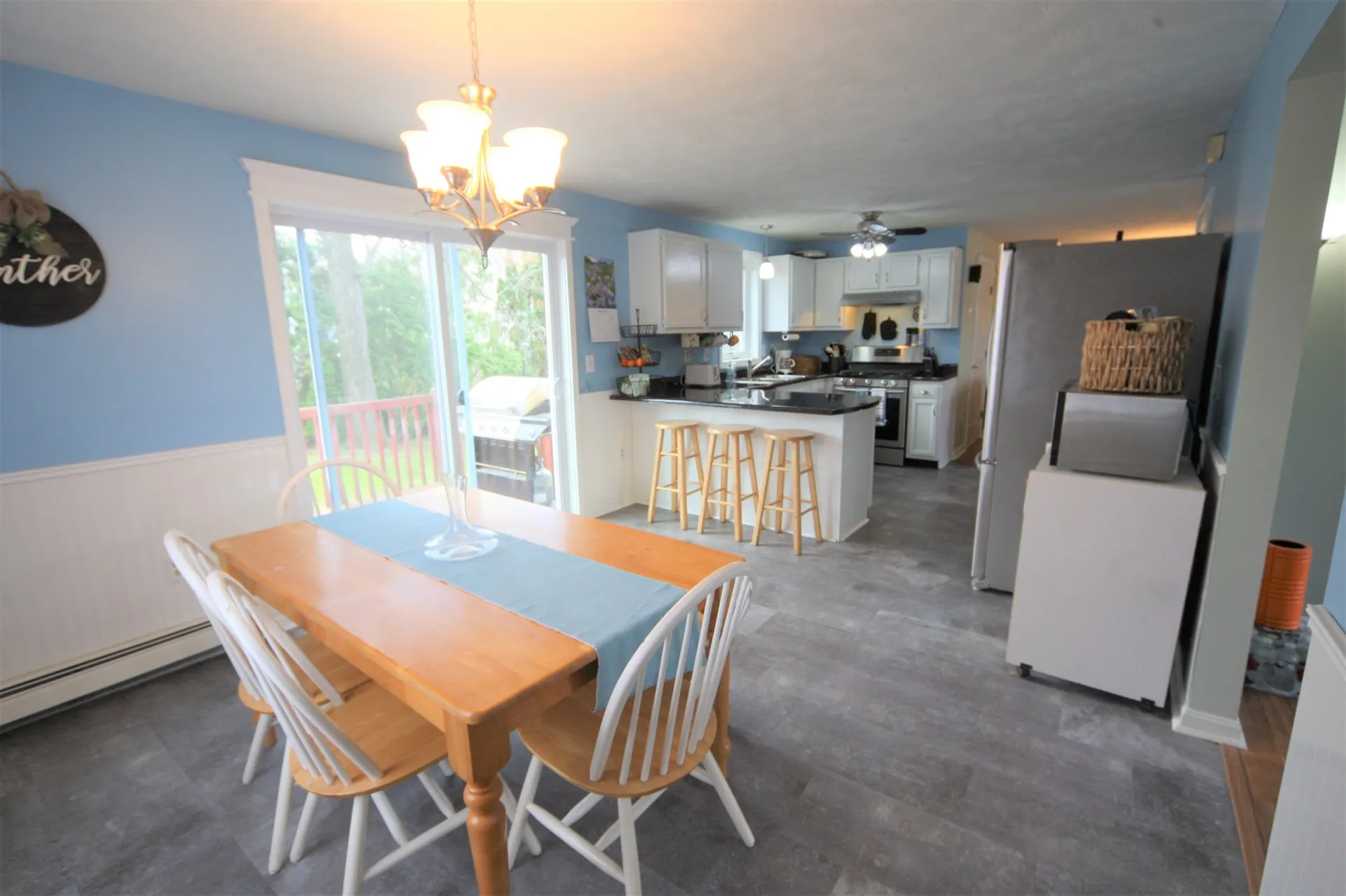 217 Crosbie Street Manchester NH 03104