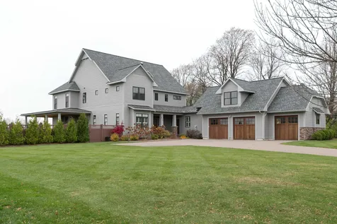 475 Golf Course Road South Burlington VT 05403