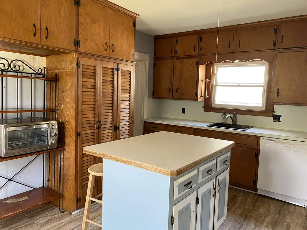 29 Hall Place Exeter NH 03833