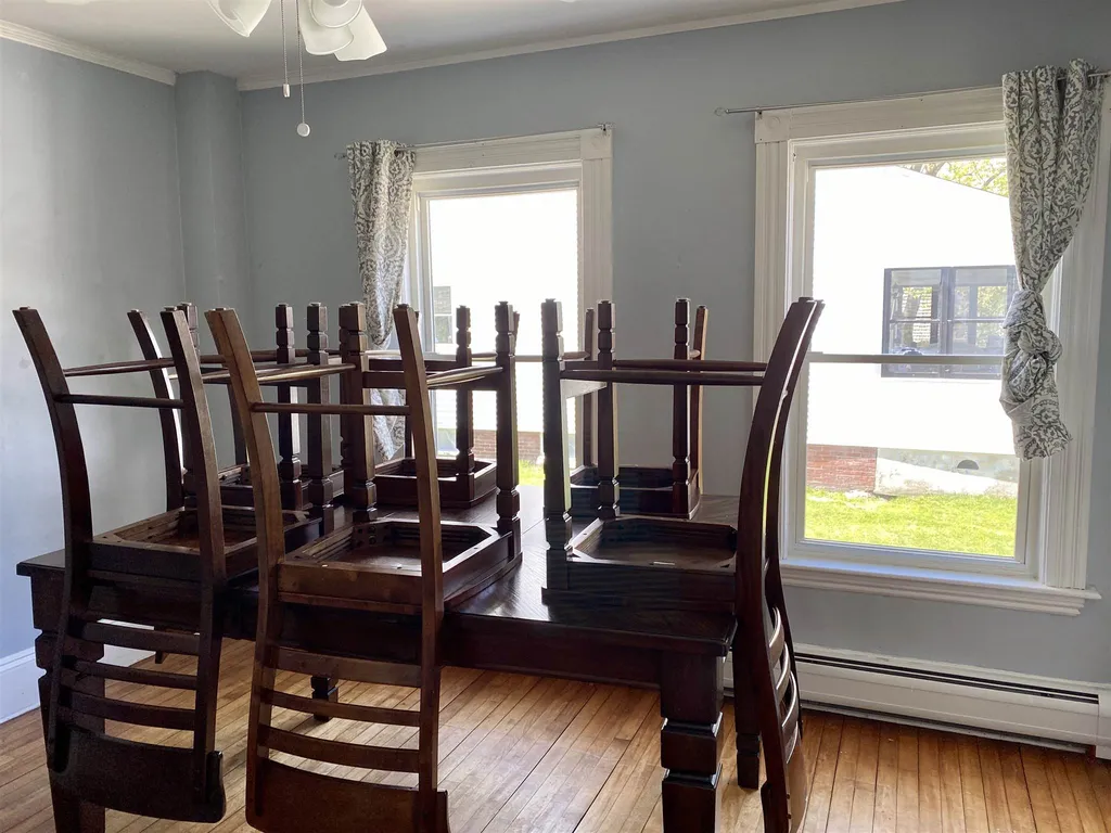 29 Hall Place Exeter NH 03833