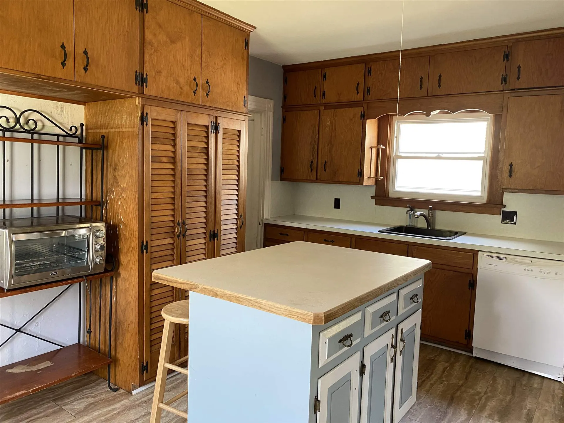 29 Hall Place Exeter NH 03833